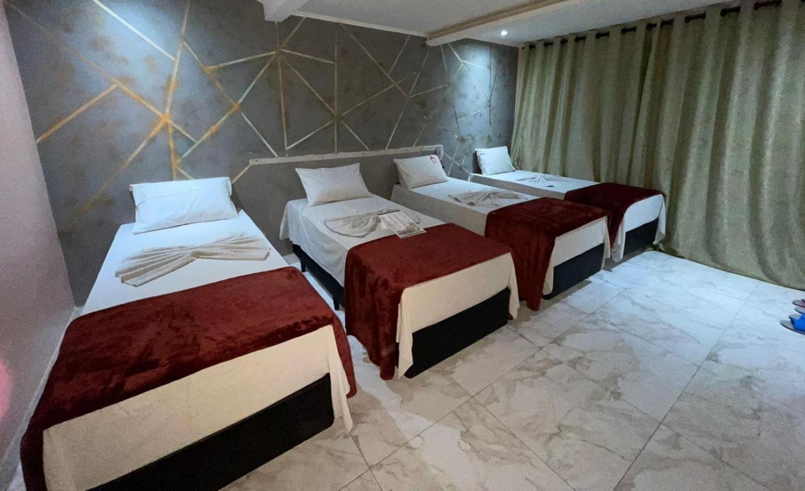 Hotel Moderno 3*